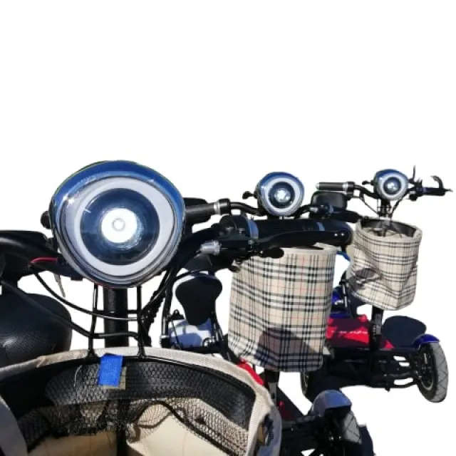 Сгъваема инвалидна електрическа четириколка MaxMotors 750W, черна - Image 3