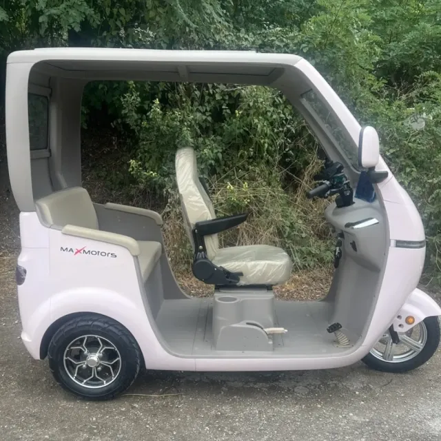 Електрическа триколка триместна MaxMotors Luxury BUS Ivory - Image 4