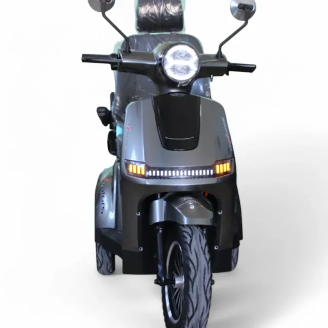 Електрическа триколка MaxMotors FM2 PRO 1800W – сива перла - Image 7
