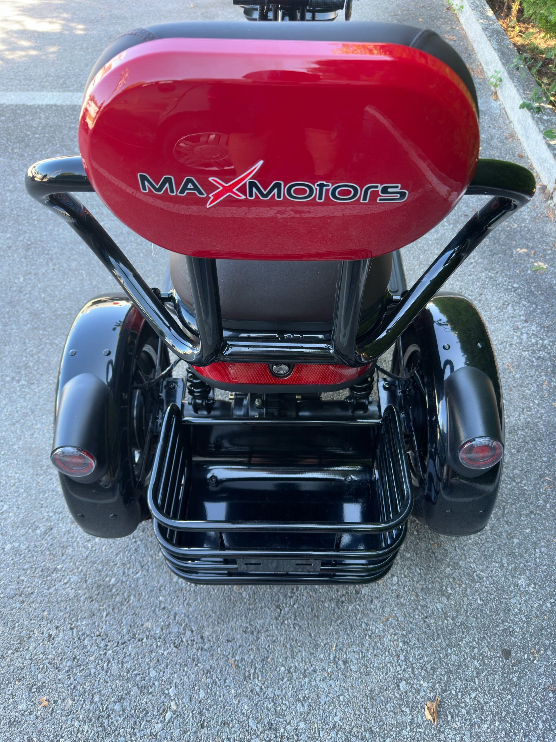 Двуместна електрическа триколка MaxMotors Grand Pudding 2000W 60V-25Ah Red - Image 6