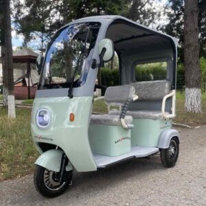 Електрическа триместна триколка MaxMotors NEW GOLF GREEN